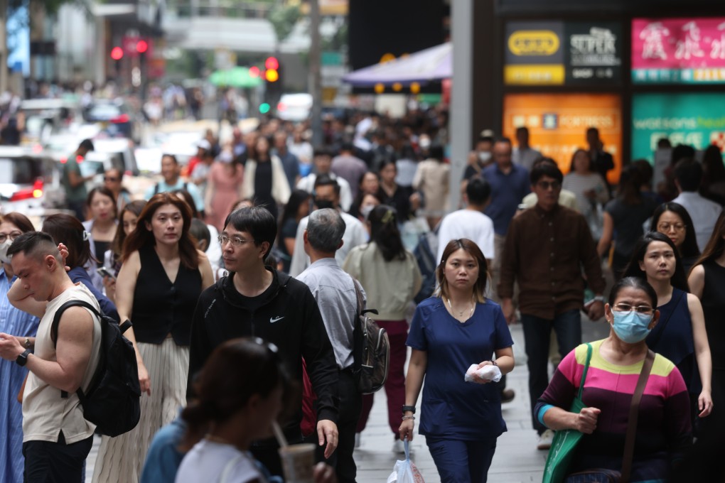 Authorities earlier forecast the full-year GDP growth would be somewhere between 2.5 and 3.5 per cent year on year. Photo: Yik Yeung-man