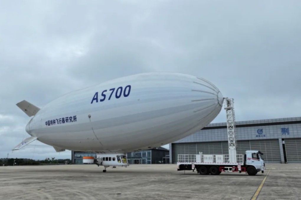 Developer Avic says its AS700 airship gives tourists a stable and secure travel experience, like “walking in the clouds”. Photo: qq.com