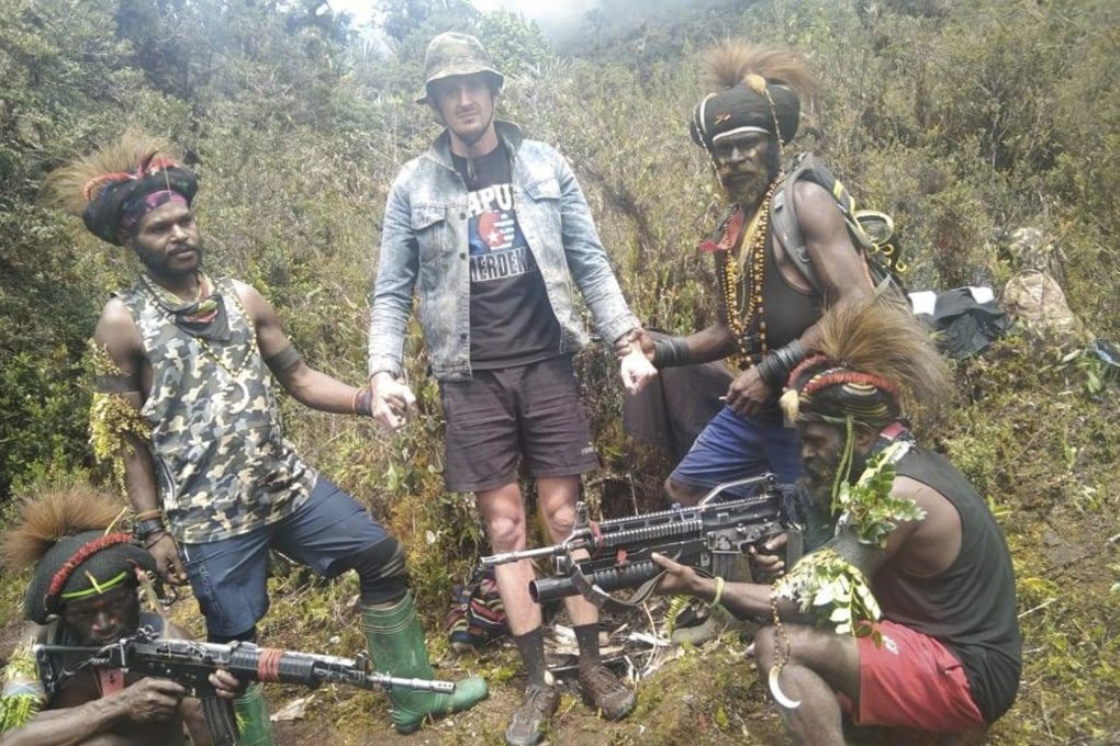 New Zealand pilot Phillip Mehrtens was taken hostage by a separatist group in Indonesia in February 2023. Photo: West Papua Liberation Army/AP