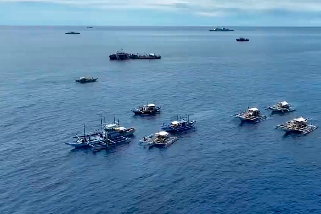 Philippine coastguard and Bureau of Fisheries and Aquatic Resources vessels on a fuel assistance mission to the Sabina Shoal in the South China Sea. Photo: Philippine Coast Guard