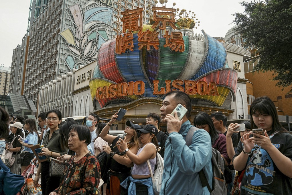 Analysts at German money manager Allianz are bullish on bond offerings by Macau gaming operators as casino revenues continue to show healthy recovery. Photo: Reuters