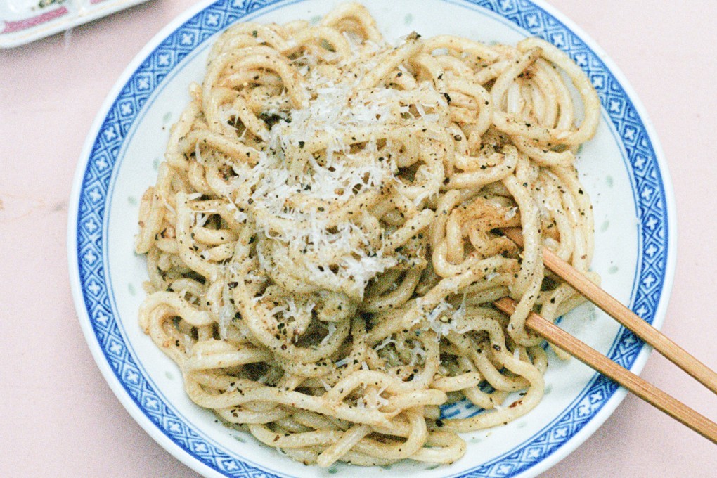 Cacio e pepe udon is a dish Chinese-Australian cookbook author Hetty Lui McKinnon grew up on. She is one of many diaspora food writers who express themselves in dishes fusing Eastern and Western flavours and techniques. Photo: Hetty Lui McKinnon