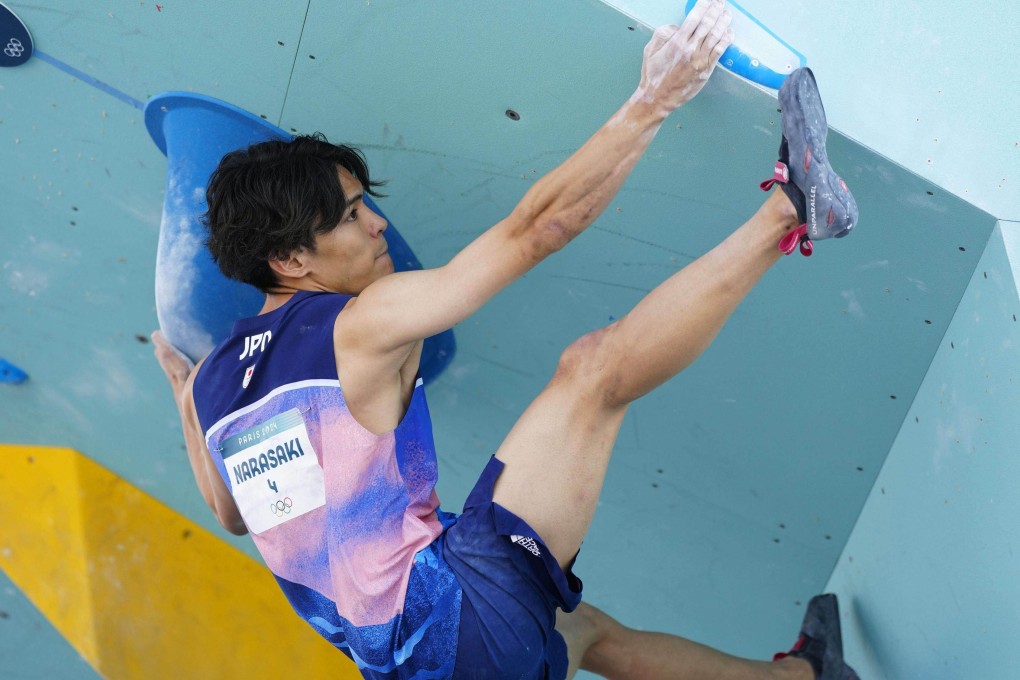 Tomoa Narasaki of Japan in the bouldering semifinals at Le Bourget near Paris. Photo: Kyodo