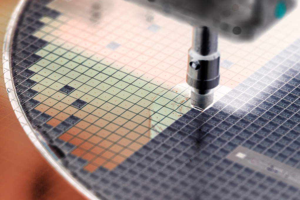 Traditional chips, also known as integrated circuits, feature complex, interconnected structures on a silicon wafer substrate. Photo: Shutterstock