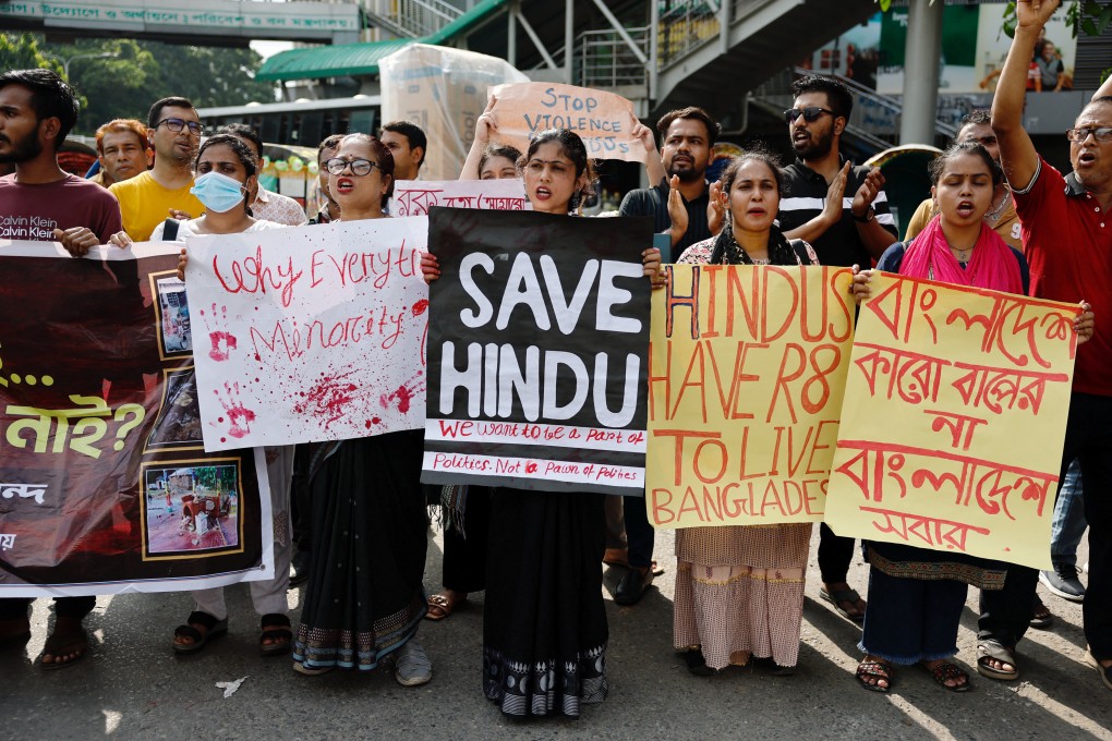 Hindus in Dhaka, Bangladesh, block the streets of an intersection on Saturday as they protest against violence on their community. Photo: Reuters