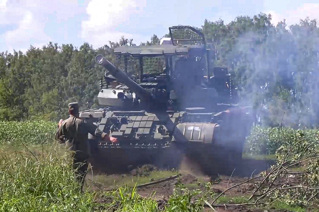 A Russian Army tank takes a position in the ​​Kursk region of Russia. Photo: Russian Defence Ministry Press Service via AP