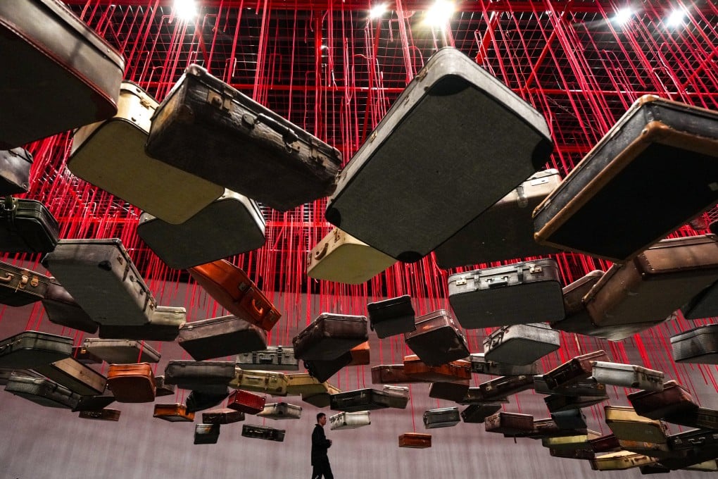 Accumulation – Searching for the Destination (2014-2016), by Chiharu Shiota. Photo: Eugene Lee