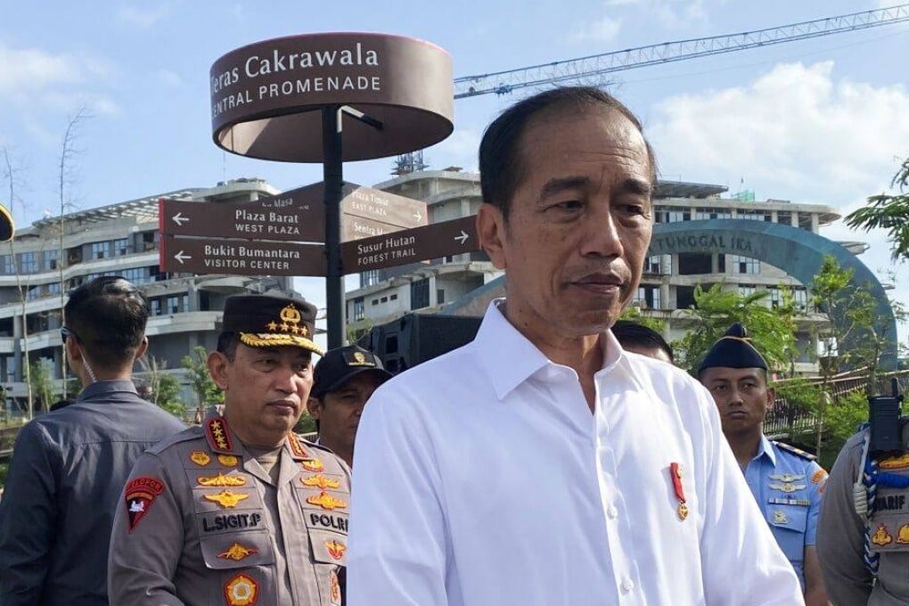 Joko Widodo, Indonesia’s president may be forced to delay plans to relocate a first batch of civil servants to its beleaguered new capital, potentially casting further doubts on a project that remains behind schedule and is struggling to attract funding. Photo: Bloomberg