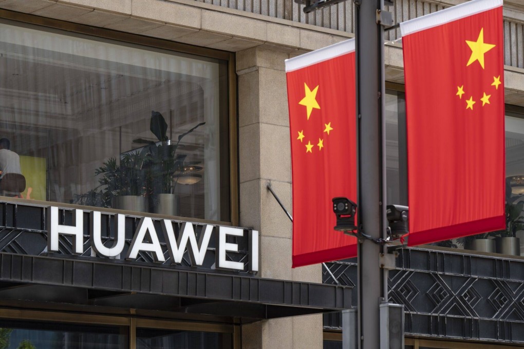 A Huawei store in Shanghai, China. Photo: Bloomberg