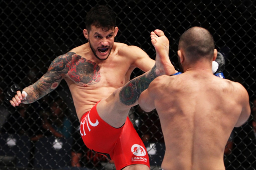 Hong Kong-based Brazilian Alberto Mina (left) defeated Japan’s Shinsho Anzai in a welterweight bout in August 2014, when a UFC event was last held in Macau. Photo: Getty Images