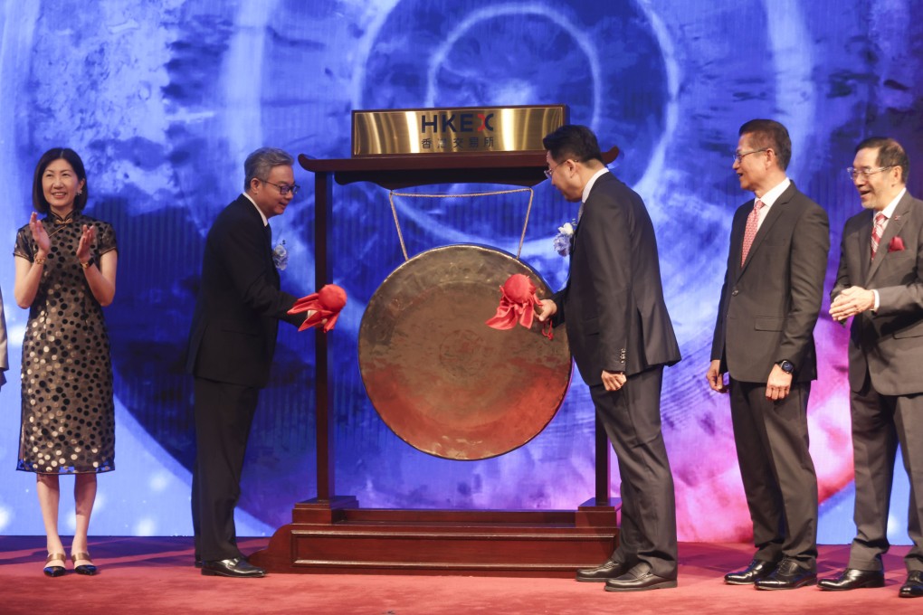 A listing ceremony at the Connect Hall of the Hong Kong stock exchange on 8 August 2024. (L to R) Bonnie Chan Yi-ting, HKEX CEO; Shan Jizhang, co-founder and CEO of Black Sesame International Holding; Liu Weihong, co-founder and president of Black Sesame; Financial Secretary Paul Chan Mo-po; and Carlson Tong Ka-shing, HKEX chairman. Photo: Jonathan Wong.