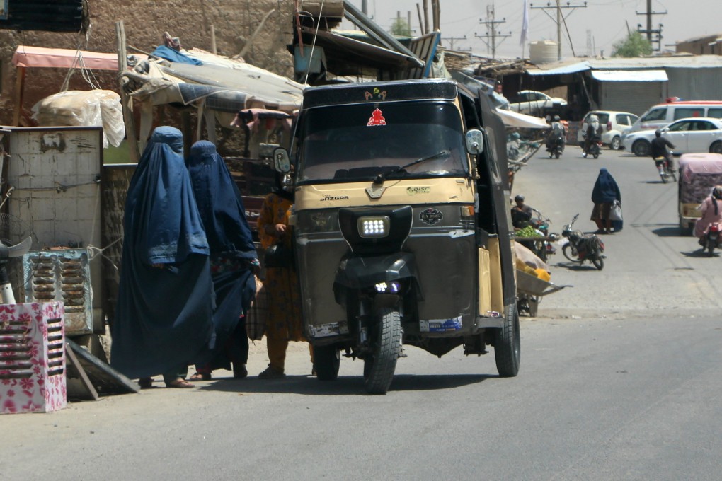 Burqa-clad Afghan women in Kandahar. The Taliban say they respect women’s rights in accordance with their interpretation of Islamic law and local customs. Photo:  EPA-EFE
