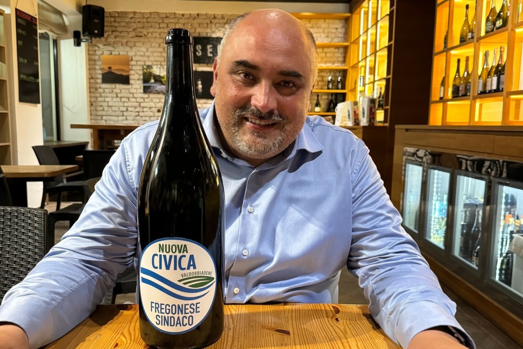 In the Prosecco region of Veneto, Italy, mayor Luciano Fregonese has been piling on the kilos. To lose weight he has been going on walks – and townspeople have begun joining him in growing numbers. Photo: Instagram/@Luciano Fregonese