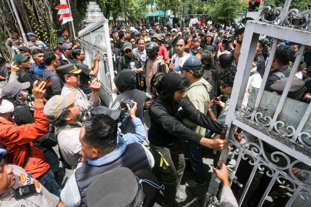 Protesters in Yogyakarta demand the resignation of Indonesia’s President Joko Widodo. Photo: AFP