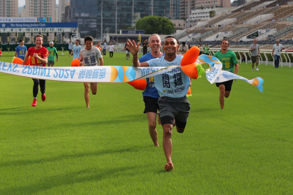 Karis Teetan surges clear to win the annual jockeys’ sprint at Sha Tin on Saturday. Photos: Kenneth Chan