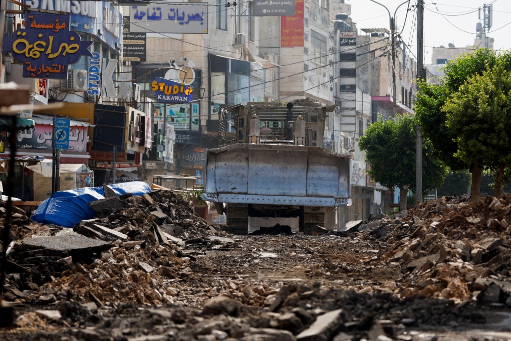 An Israeli military vehicle takes part in a raid in Jenin, in the Israeli-occupied West Bank, September 1, 2024. Photo: Reuters