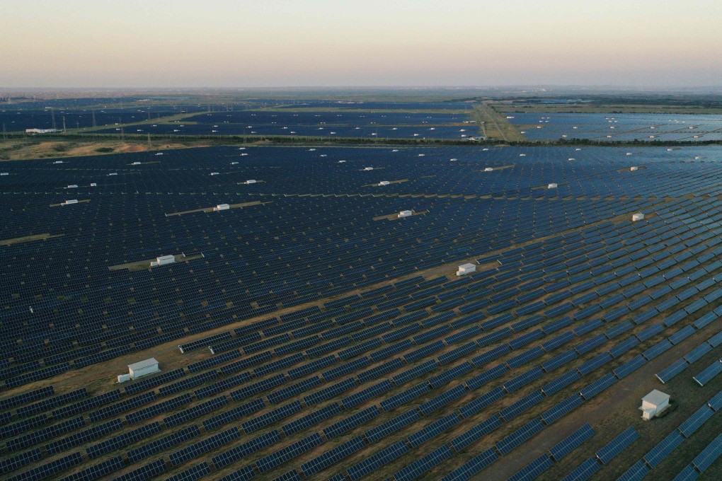 Solar panels are seen at the Tengger Desert Solar Park in China’s northern Ningxia region on August 21, 2024. Photo: AFP