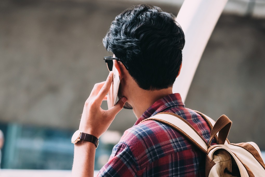 Mobile phone use is not linked to increased brain cancer risk, according to a new WHO-commissioned review of global evidence. Photo: Shutterstock