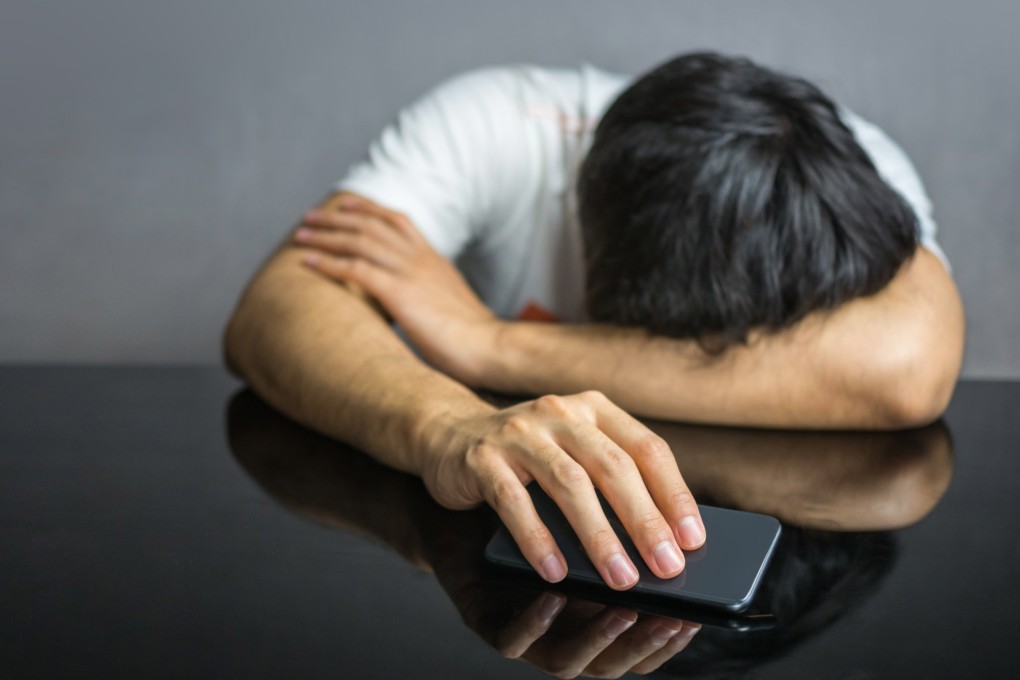 Fatigue and a labour Shortage led to an air traffic controller falling asleep on the job in Australia, highlighting a wider aviation industry struggle. Photo: Shutterstock