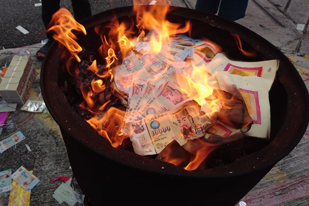 Singapore tackles public cleanliness issues during Hungry Ghost festival, as devotees face criticism for littering after offerings burning. Photo: Shutterstock