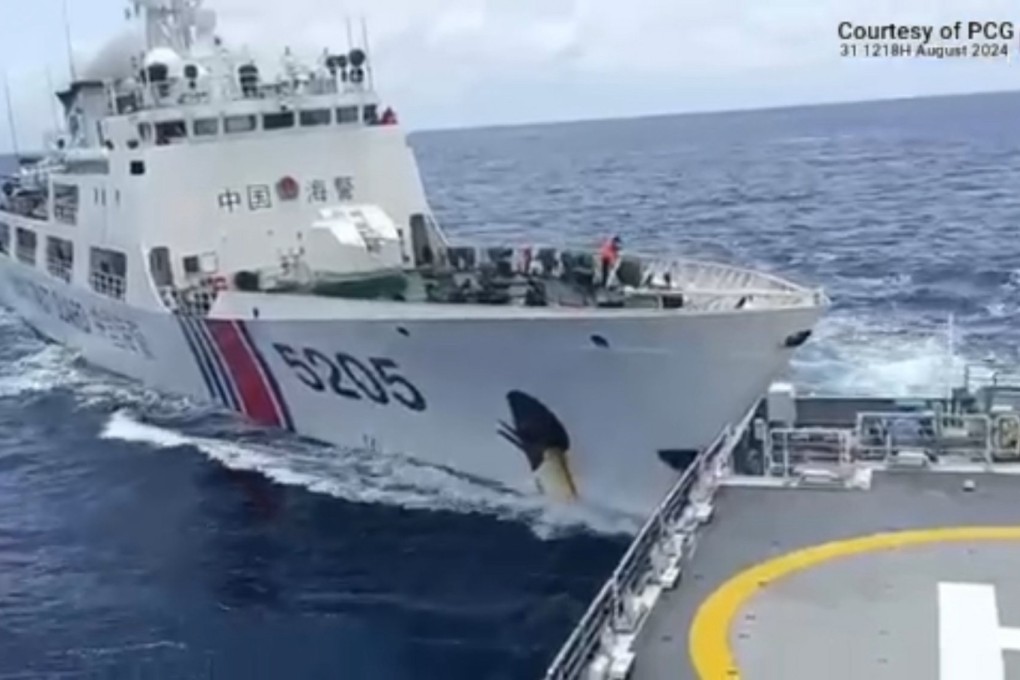 A Chinese coastguard ship (left) collides with the BRP Teresa Magbanua in the South China Sea on August 31. Photo: EPA-EFE/ Philippine Coast Guard/ Handout