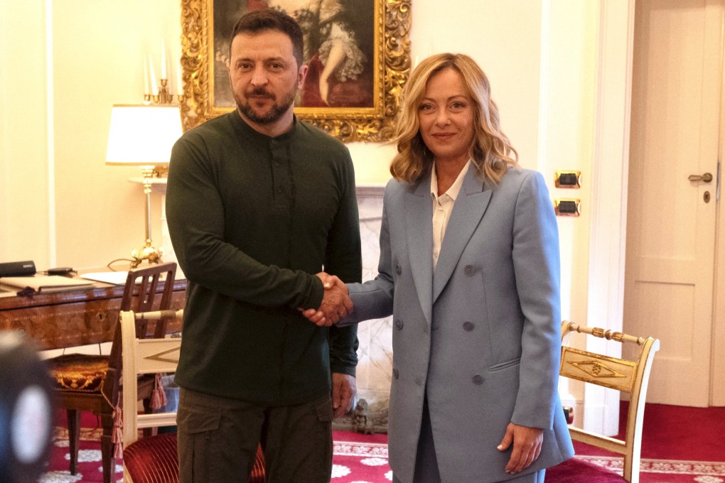 Ukrainian President Volodymyr Zelenskiy shakes hands with Italian Prime Minister Giorgia Meloni as they attend the European House-Ambrosetti Forum, an annual conference that gathers business and political leaders at the end of the summer, in Cernobbio, Italy, on Saturday. Photo: Reuters