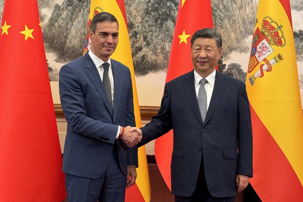 Spanish Prime Minister Pedro Sanchez with President Xi Jinping in Beijing. Photo: AFP