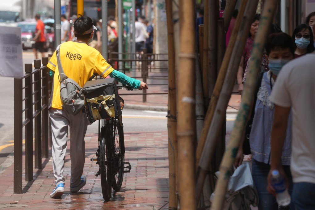 A Keeta delivery rider in Hong Kong. Photo: Elson Li