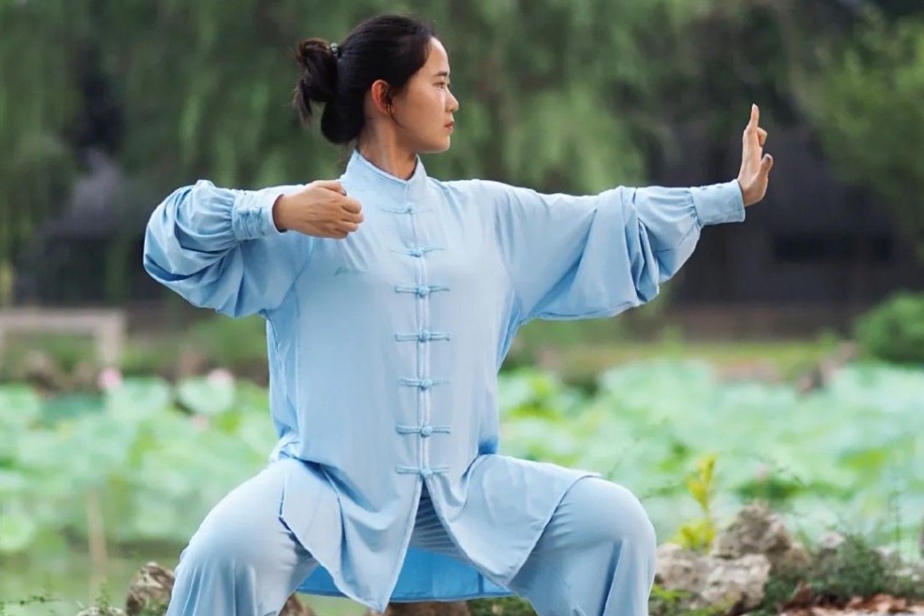 A qigong class for beginners is just one of the wellness events in Hong Kong this Mid-Autumn Festival. There is also a stress-relievin comedy show, and yoga classes for HK$100. Photo: Weixin