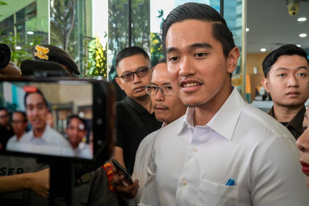 Kaesang Pangarep, the youngest son of Indonesia’s President Joko Widodo, answers questions while leaving the Corruption Eradication Commission (KPK) building in Jakarta on Tuesday. Photo: AFP