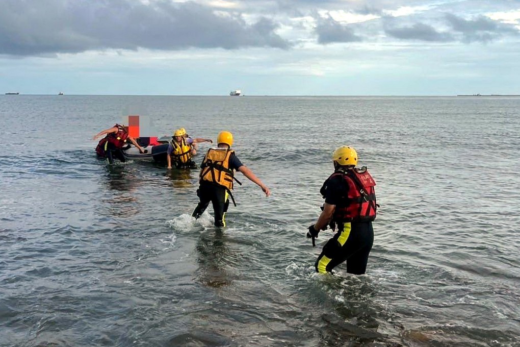 Taiwan’s coastguard says a 30-year-old Chinese man surnamed Wang appeared on the beach in Linkou district, New Taipei City, on a rubber boat on September 14. Photo: CNA