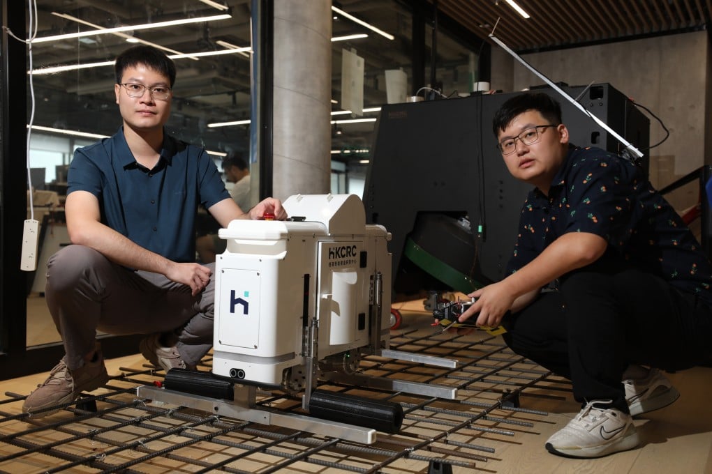 Chen Weilin (left) and Li Haozhen of HKUST showcase their team’s creation. Photo: Xiaomei Chen