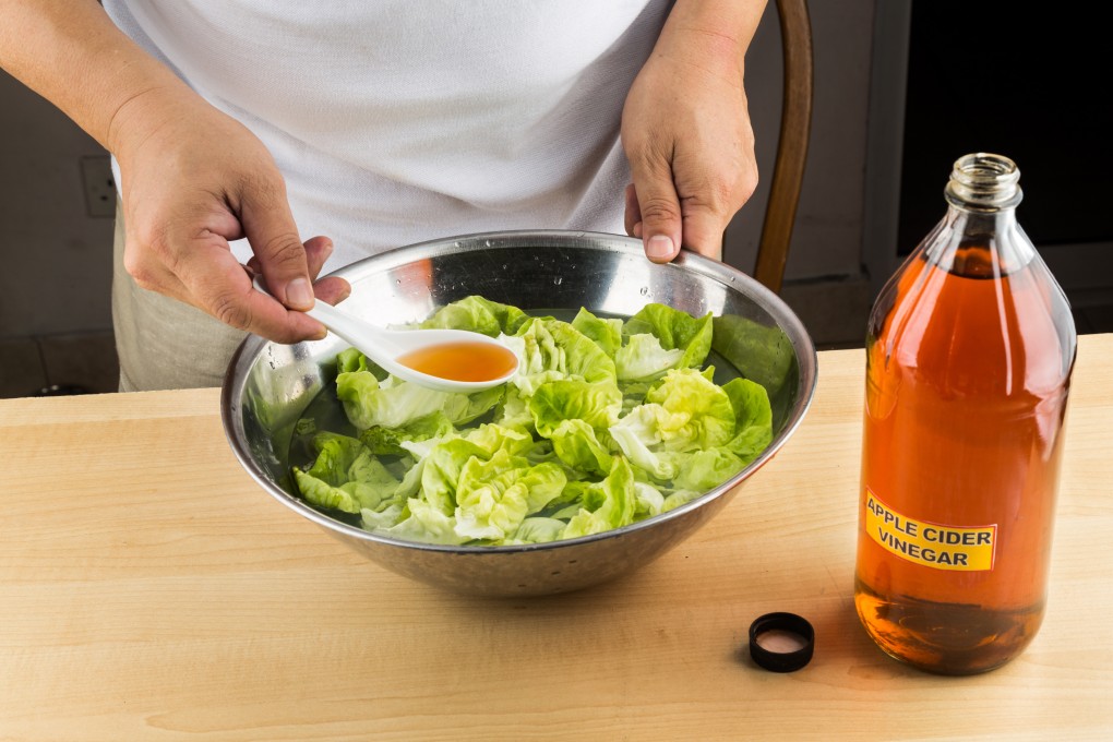 Some of apple cider vinegar’s touted health benefits include lowering blood glucose and cholesterol, promoting weight loss, and being good for the gut. Photo: Shutterstock
