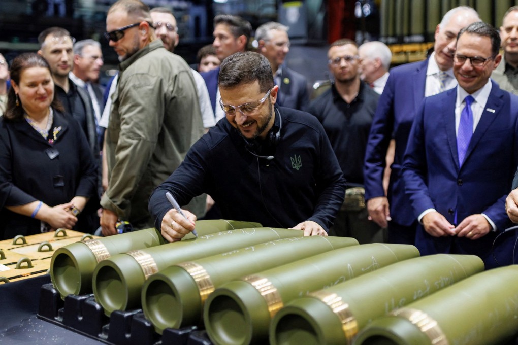 Ukraine’s President Volodymyr Zelensky visits the Scranton Army Ammunition Plant in Pennsylvania on Sunday. Photo: Commonwealth Media Services via Reuters