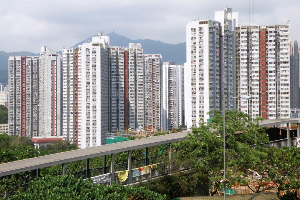 The accident took place at Tsing Yi Estate in Tsing Yi. Photo: SCMP
