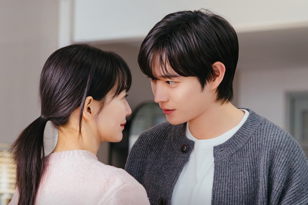 Shin Min-a (left) and Kim Young-dae in a still from No Gain No Love, a Korean drama on Amazon Prime.