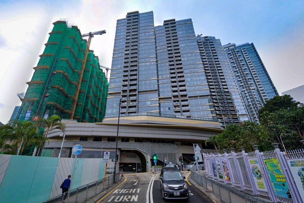 CK Asset has revealed the initial price list for 128 flats at Blue Coast II. The batch comprises 78 two-bedroom and 50 three-bedroom units with areas ranging from 485 to 781 sq ft. Photo: Google Maps