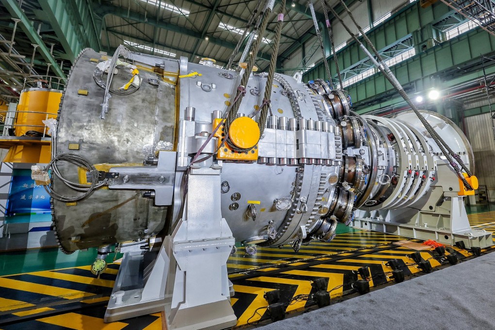 The heavy-duty gas turbine developed by China United Heavy-Duty Gas Turbine Technology has an operating temperature of around 1,400 degrees Celsius and a capacity of 300MW. Photo: CCTV