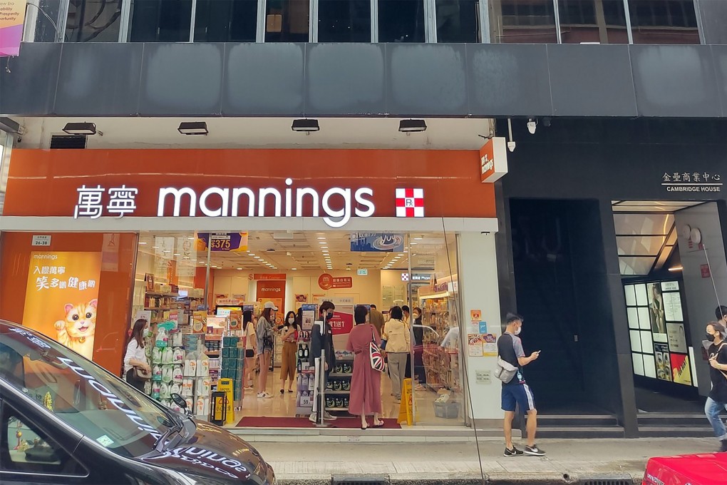The shopper said she was dragged back to the outlet in Tsim Sha Tsui. Photo: SCMP