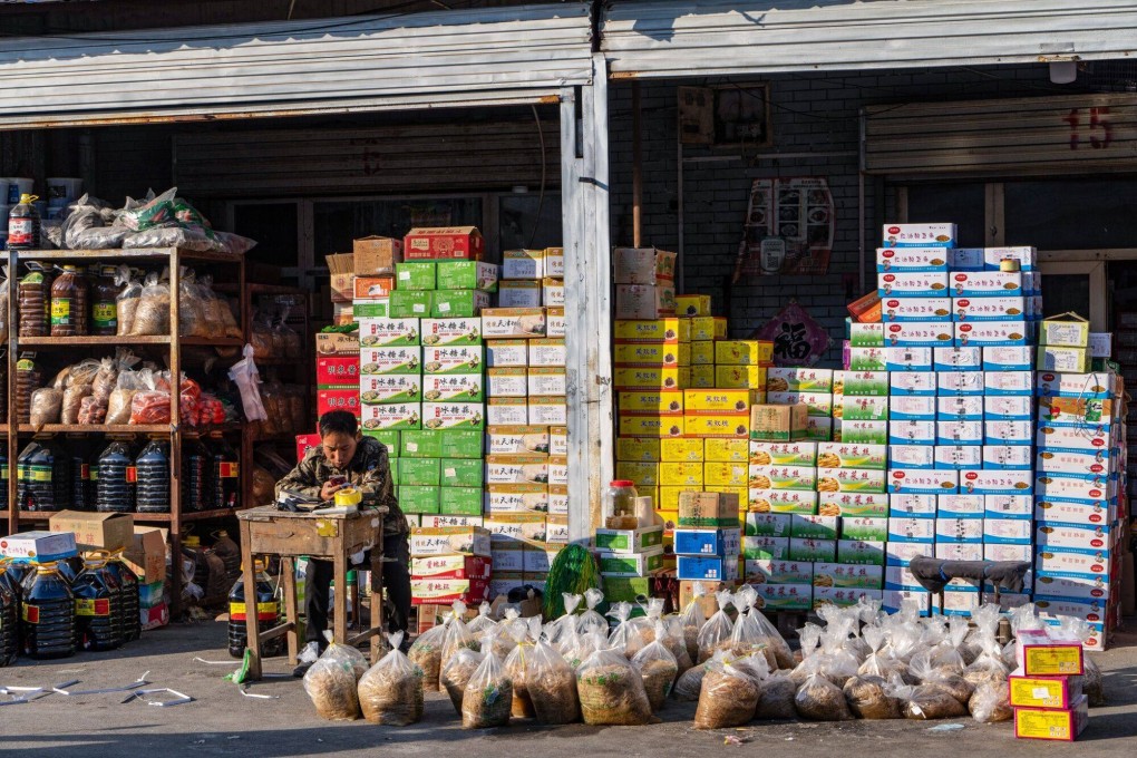 A shop at a grain and oil wholesale market in Jinan, Shandong province. Photo; Bloomberg