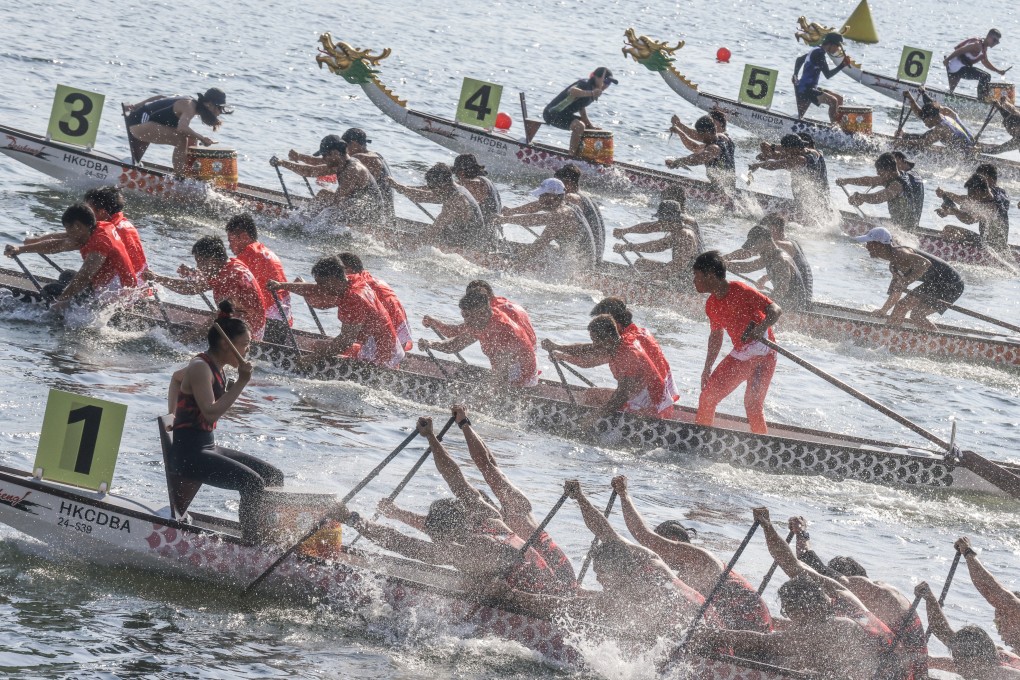 China (in red) beat Chinese Taipei in the exciting open championship final at the Asian Dragon Boat Championships at Kwun Tong Promenade. Photo: Jonathan Wong