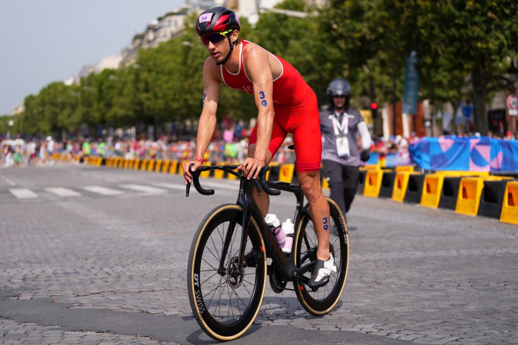 Jason Ng endured a disappointing Olympic triathlon race in Paris. Photo: Reuters
