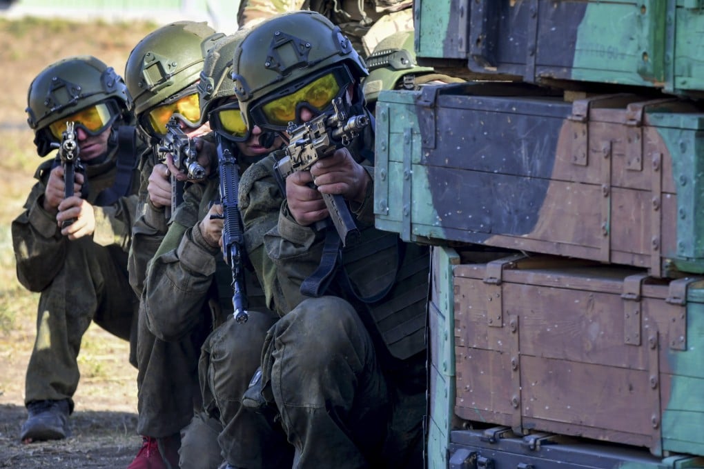 Russian contract servicemen at a ground training range in the Rostov-on-Don region in southern Russia. Photo: EPA-EFE