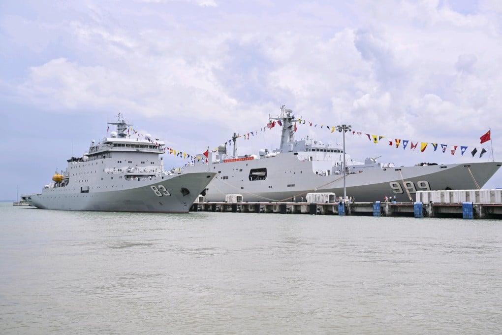 Chinese vessels Qi Jiguang (left) and Jinggangshan arrive at Penang Port in Malaysia on October 5 for a three-day goodwill visit. Photo: Chinese Navy
