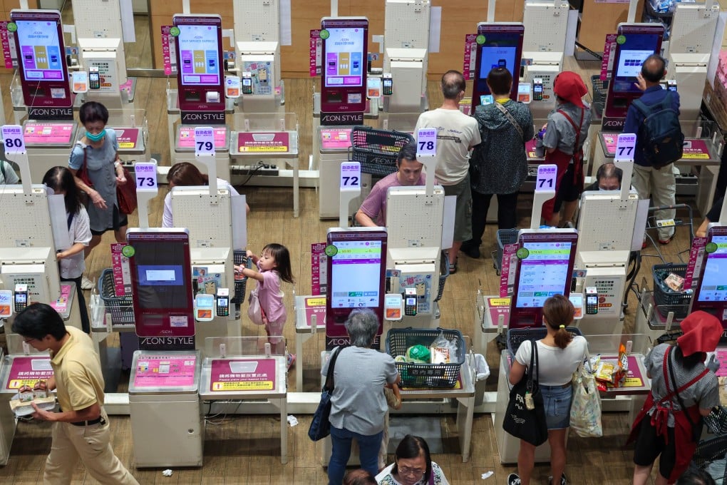 Hong Kong’s consumer watchdog has urged retailers to be more transparent in the way they displayed changes in packaging or unit prices of items. Photo: Dickson Lee
