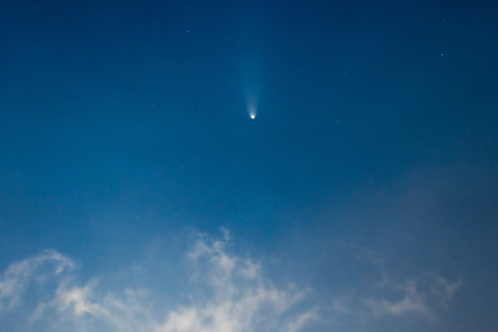 The comet has attracted the attention of amateur astronomers across the region. Photo: Eugene Lee