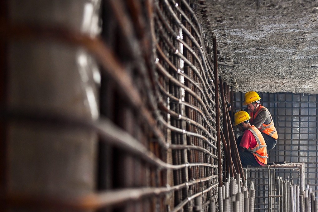 The volume of iron ore imports from trade partners could be affected by China’s economic slowdown if less steel is needed for large-scale construction projects. Photo: Xinhua