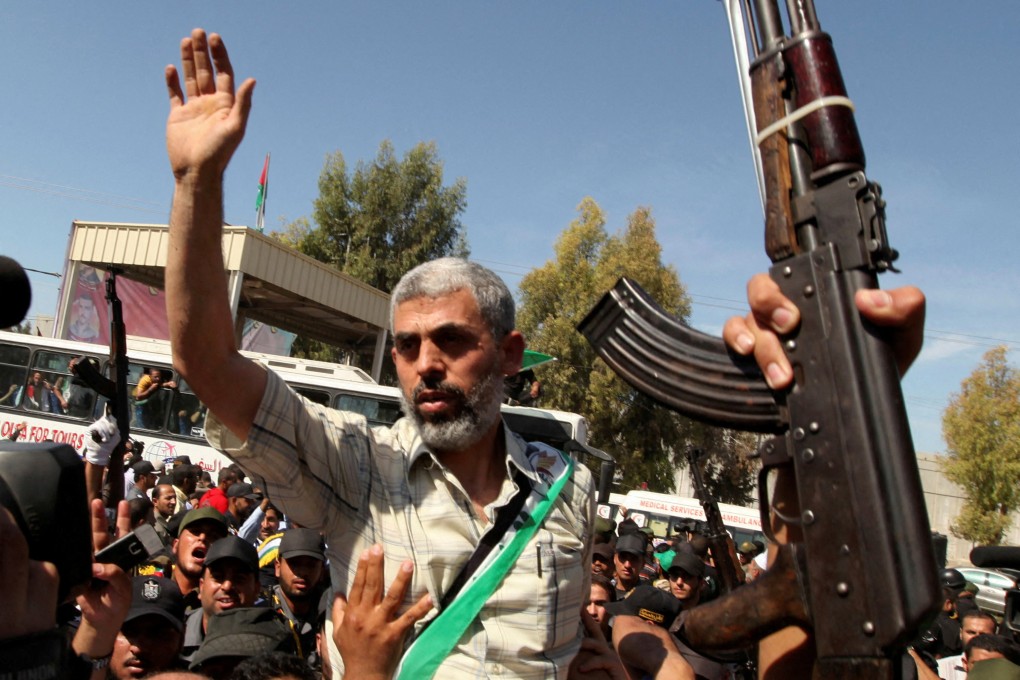 Hamas leader Yahya Sinwar arrives with freed Palestinian prisoners at the Rafah crossing with Egypt in the southern Gaza Strip in October 2011. Photo: Reuters