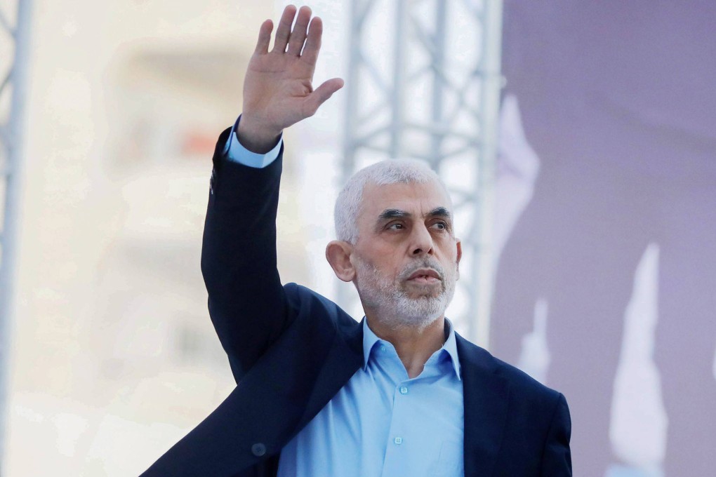 Hamas leader Yahya Sinwar waves to the crowd during the celebration of International Quds Day in Gaza City in April 2023. Photo: TNS