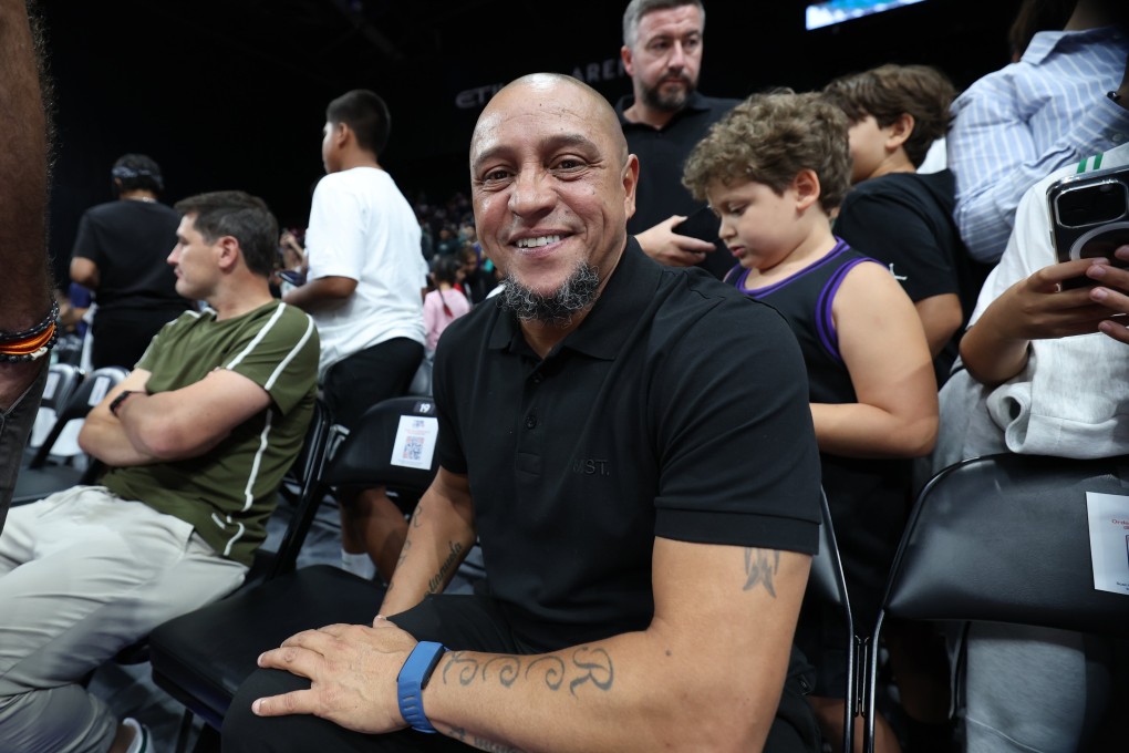 World Cup winner Roberto Carlos will be among the legends in action when former Real Madrid and Barcelona players meet in December in Hong Kong. Photo: EPA